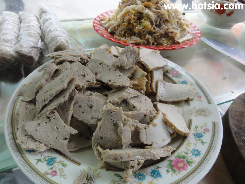 ช็อกจรัง Soc Trang ก๋วยเตี๋ยวน้ำปลาร้า