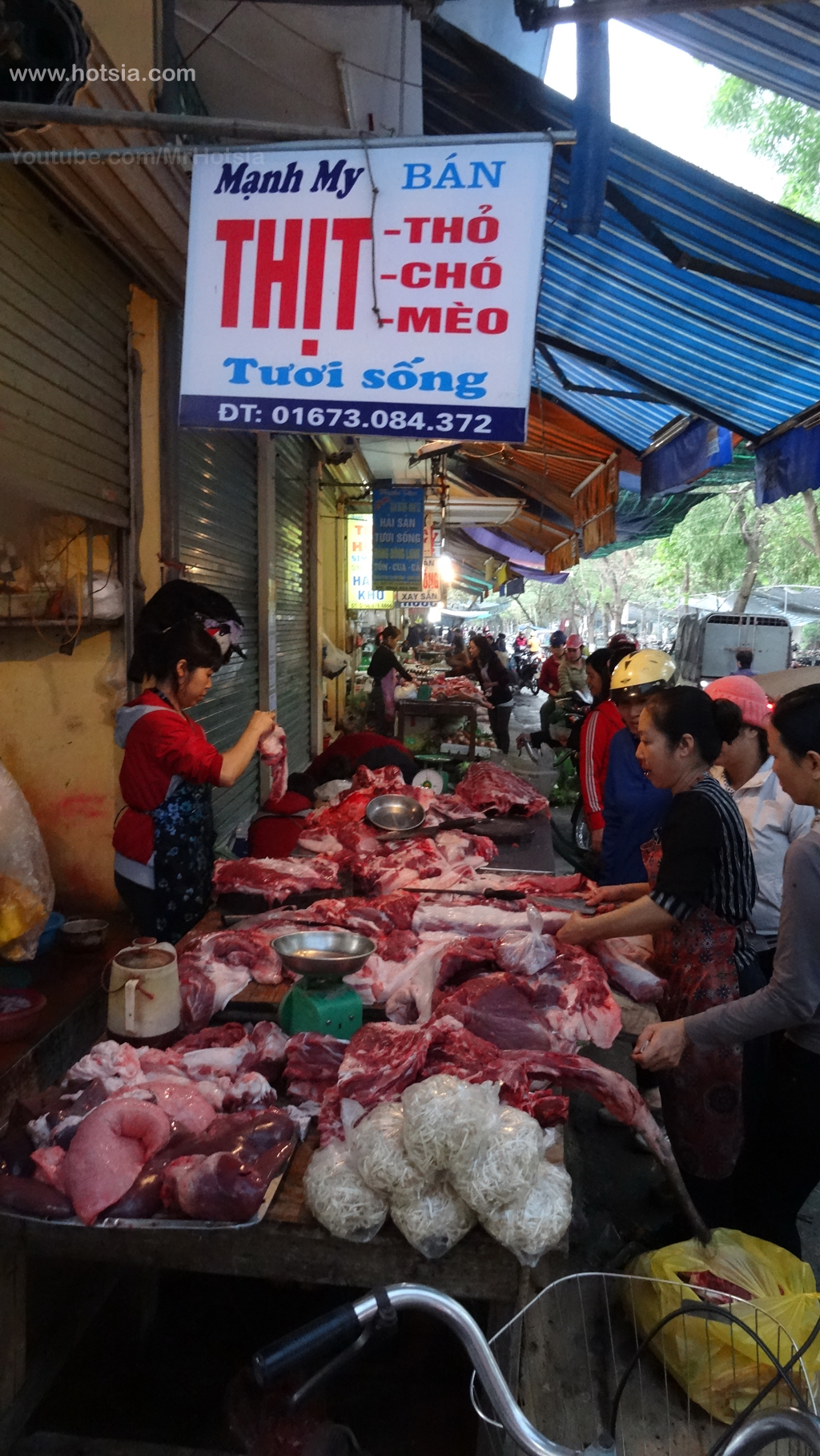 ตลาดเช้าจังหวัดท้ายบิ่ญ เวียดนาม ตลาดเช้าจังหวัดท้ายบิ่ญ
