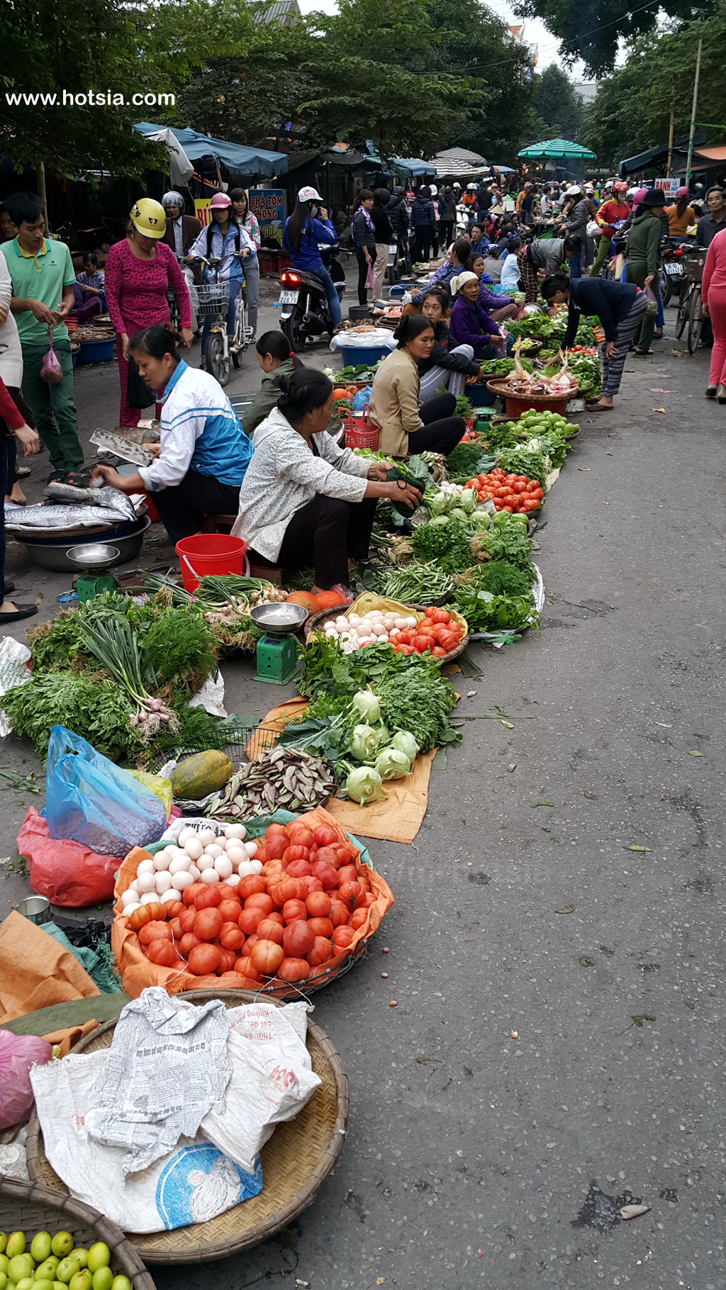 จังหวัดแทงหวา ตลาดเย็นจังหวัดแทงหวา