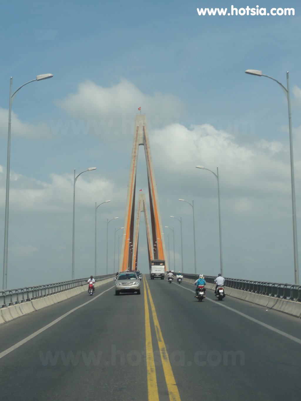 หมีเทอ My Tho รถจากเบ๊นแตรไปหมีเทอ bus Ben Tre to My Tho