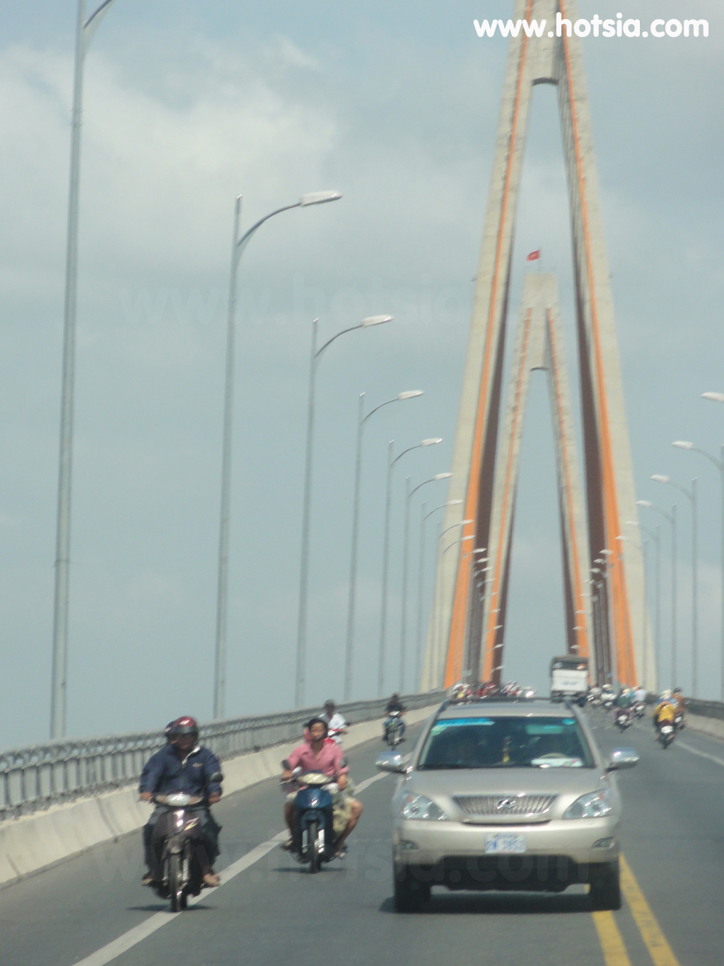หมีเทอ My Tho รถจากเบ๊นแตรไปหมีเทอ bus Ben Tre to My Tho