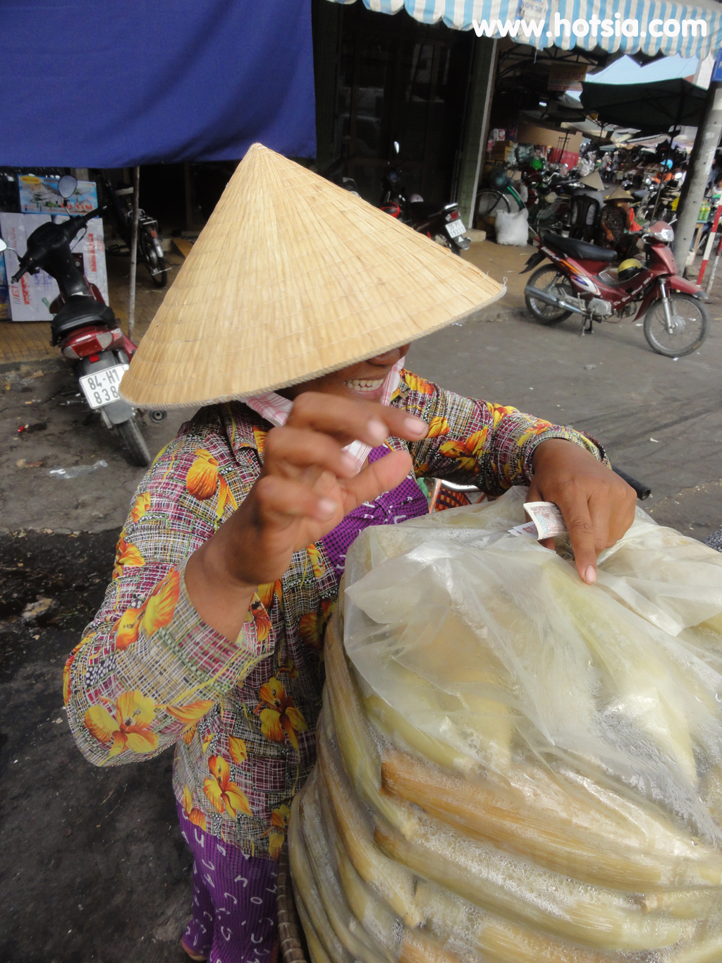 จร่าวิญ Tra Vinh ข้าวโพดต้มเมืองจร่าวิญ(Tra Vinh)
