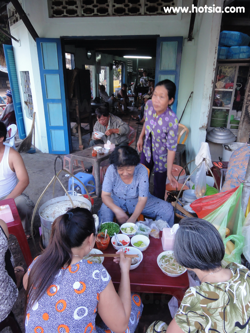 จร่าวิญ Tra Vinh ต้มเส้นปลาช่อน