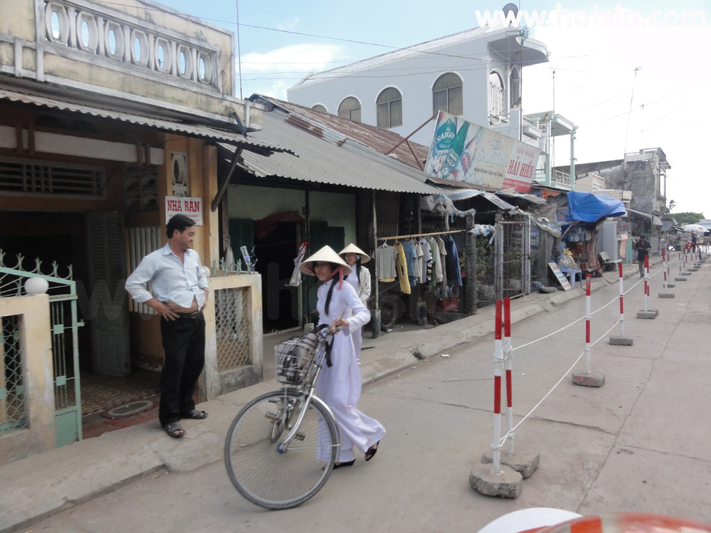 จร่าวิญ Tra Vinh เดินทางจากช็อกจรังมาจร่าวิญ (travel from Soc trang to Tra vinh)