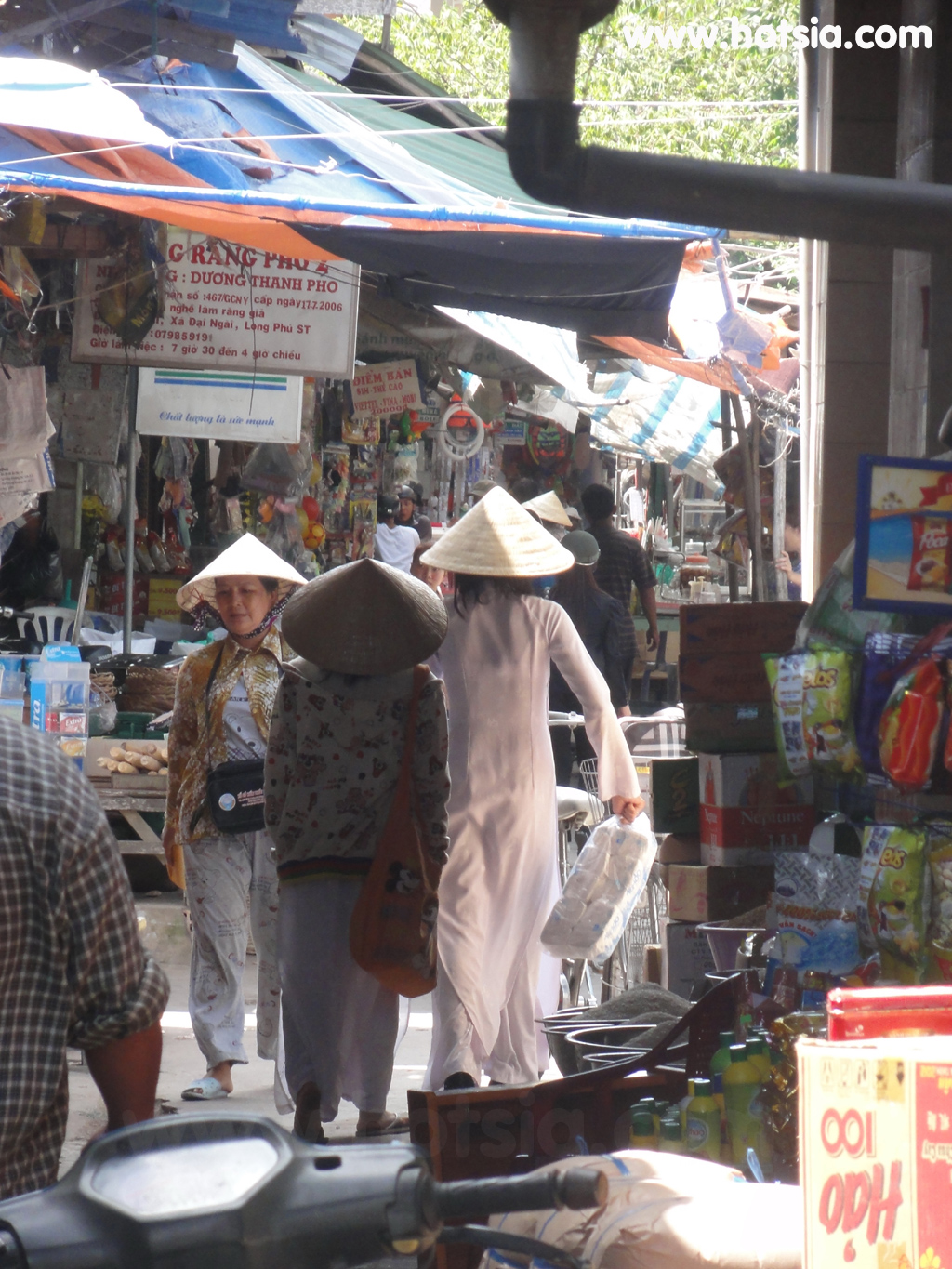 จร่าวิญ Tra Vinh เดินทางจากช็อกจรังมาจร่าวิญ (travel from Soc trang to Tra vinh)