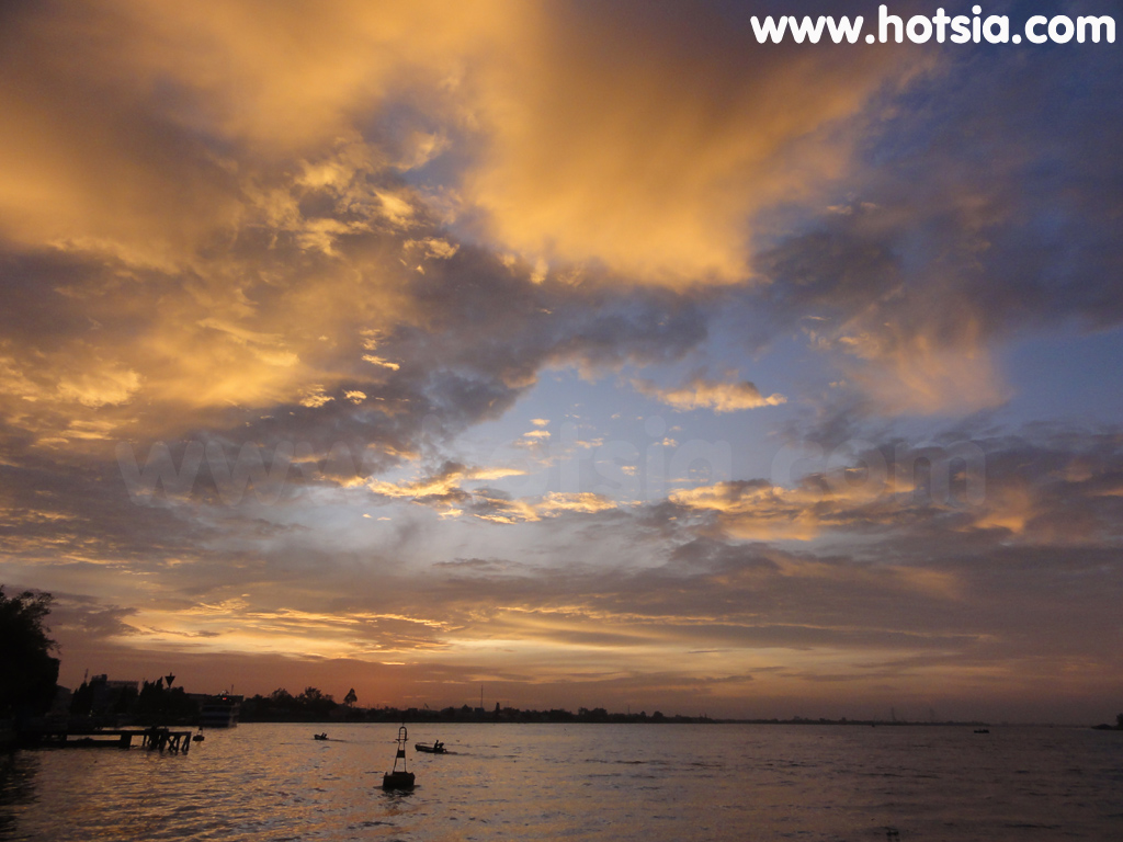 หวิงลอง Vinh Long อาทิตย์ตกดินแม่น้ำโคเชียน (sunset Co Chien river)
