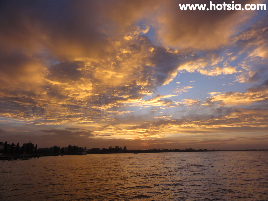 หวิงลอง Vinh Long อาทิตย์ตกดินแม่น้ำโคเชียน (sunset Co Chien river)