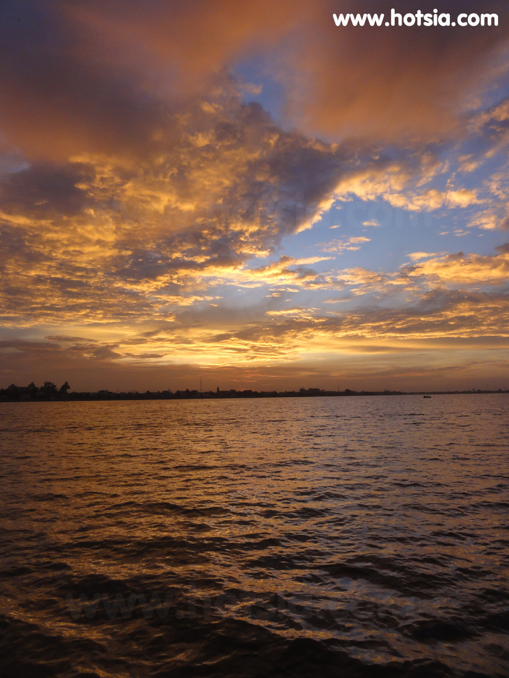 หวิงลอง Vinh Long อาทิตย์ตกดินแม่น้ำโคเชียน (sunset Co Chien river)