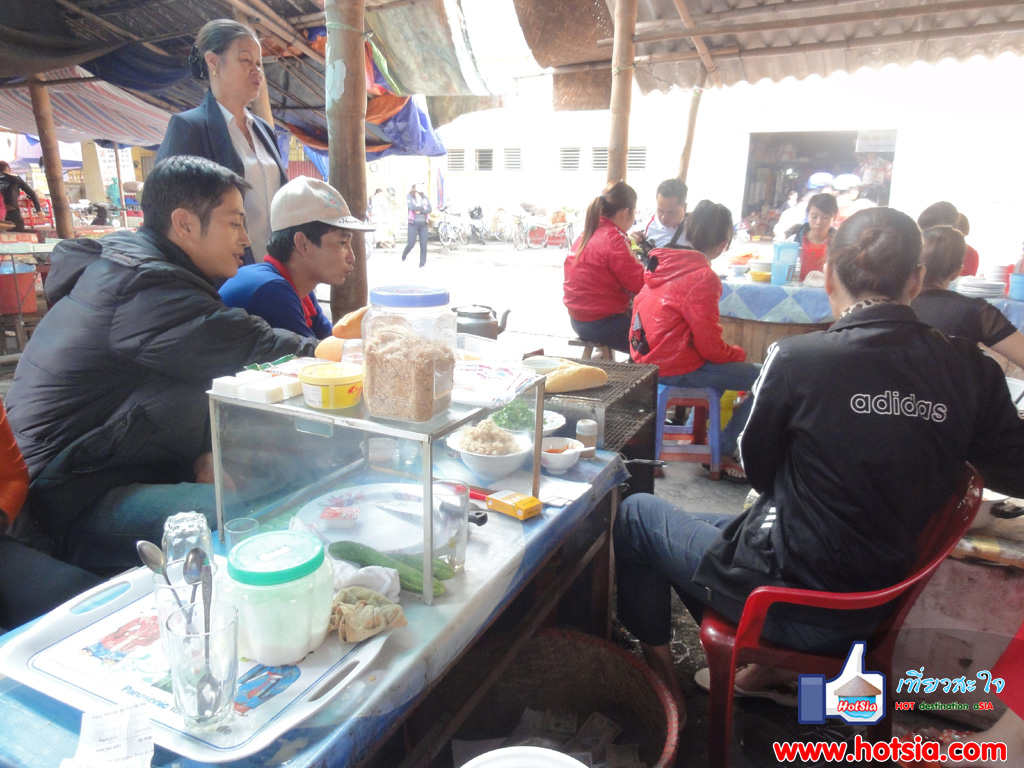 จังหวัดเยนไบ๋ ตลาดเยนไบ๋